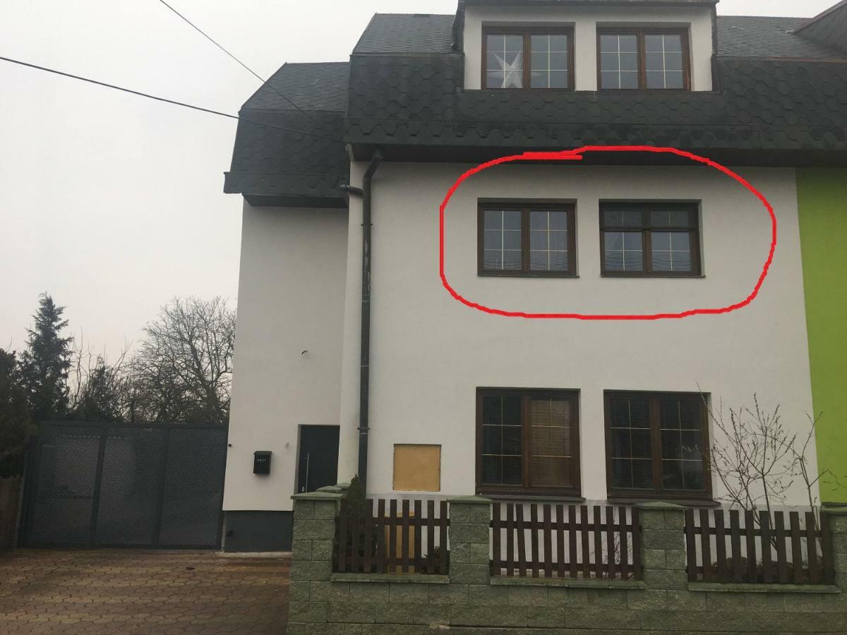 Apartment Dubnica-Prejta 2 Дубница-над-Вагом Экстерьер фото